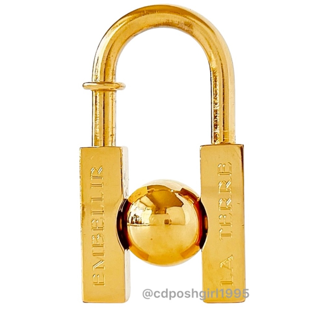 Hermès 2001 Limited Edition Gold Padlock “L’Homme Peut Embellir La Terre” Rare